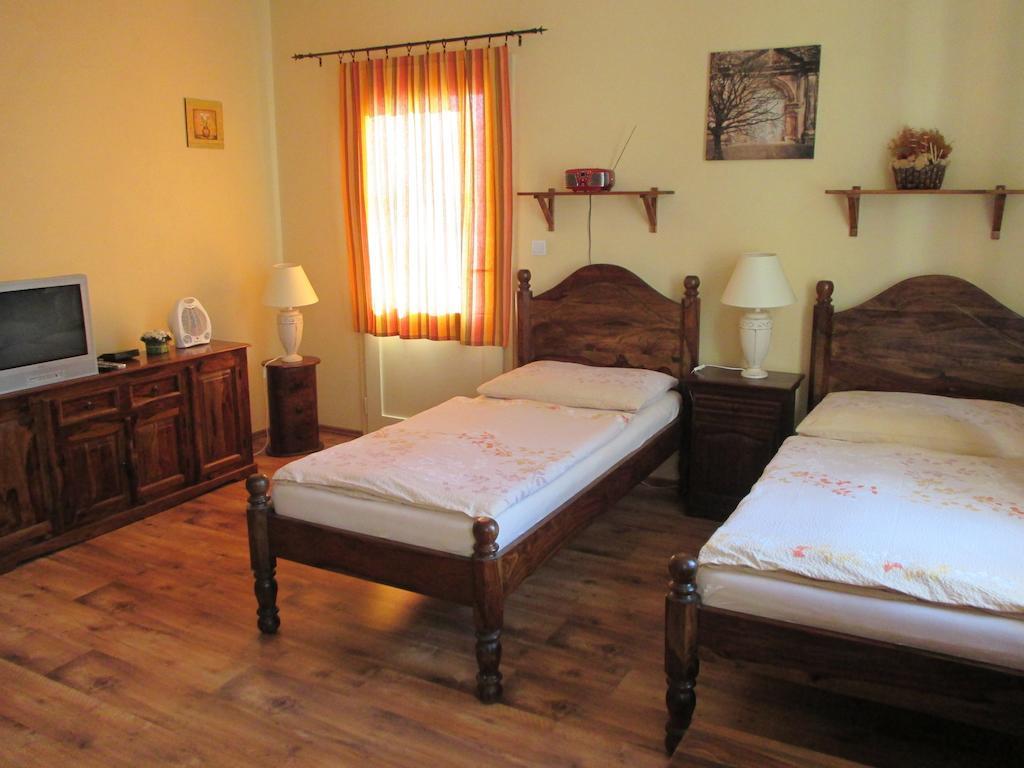 Penzion - U Stare Pekarny Hotel Bohumín Kamer foto